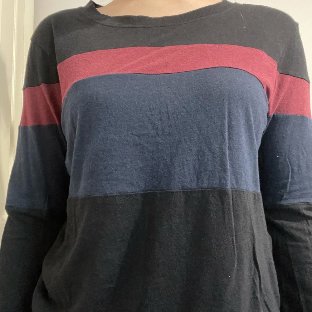 athletic shirt long sleeve